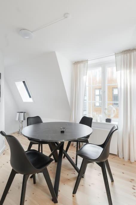 Charmerende Lejlighed Ved Nyhavn 3 Sal Copenhague Exterior foto