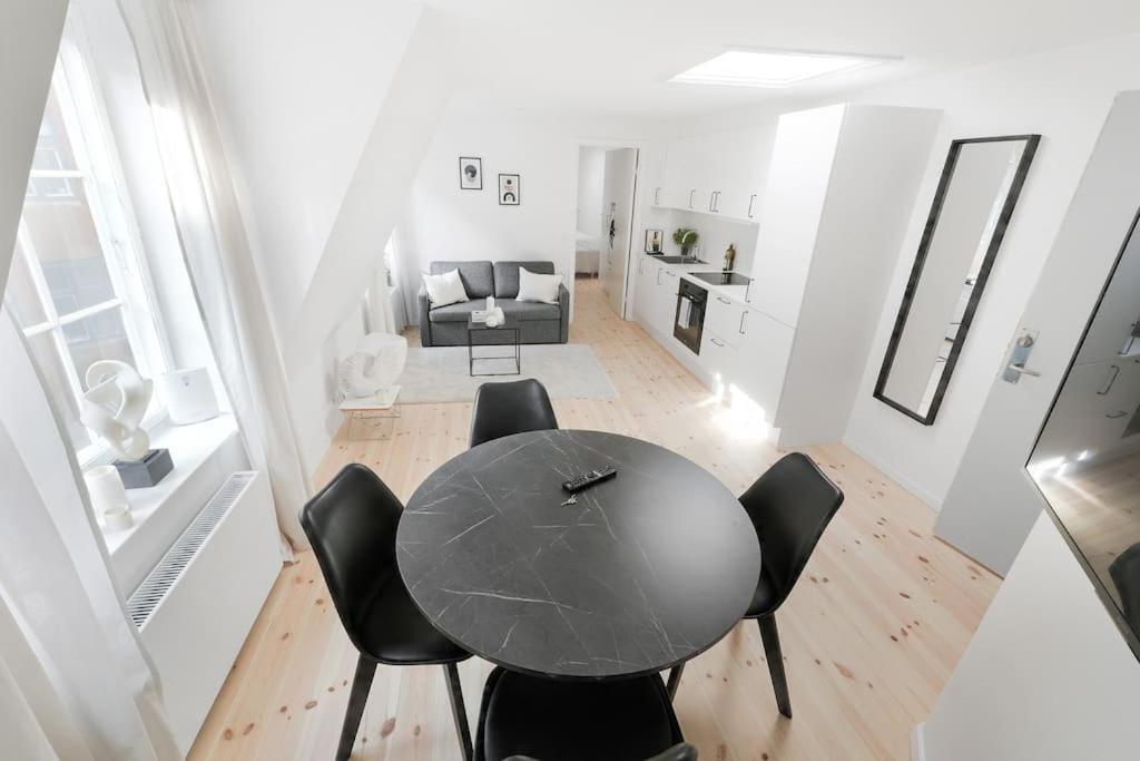 Charmerende Lejlighed Ved Nyhavn 3 Sal Copenhague Exterior foto